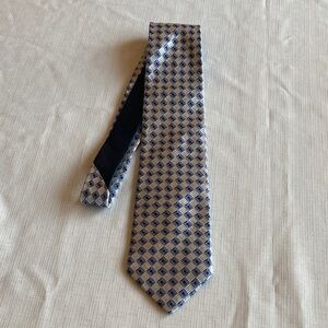 Tommy Hilfiger Blue and Silver Geometric Silk Tie